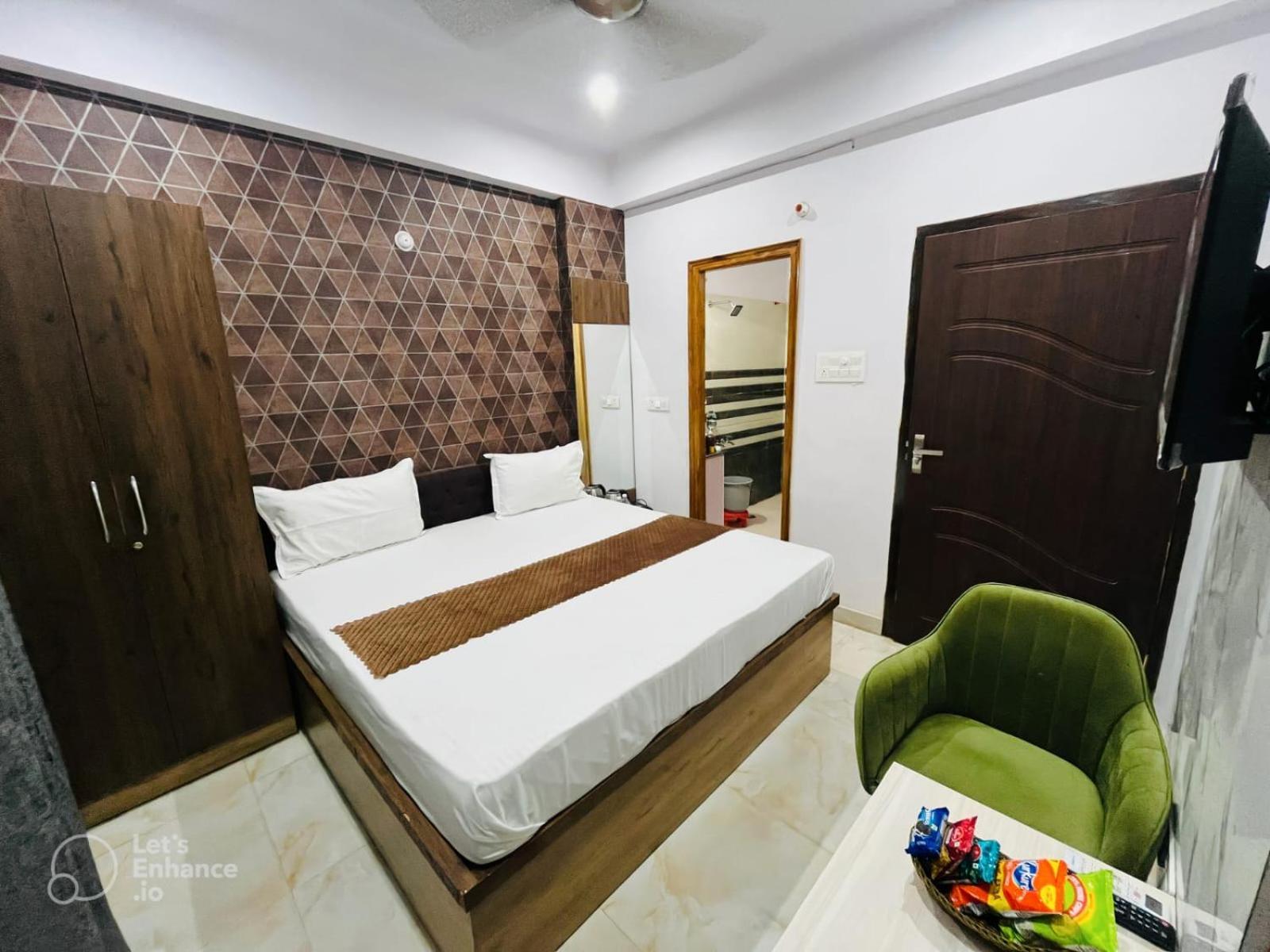 Hotel Vinayak Plaza Bénarès Extérieur photo